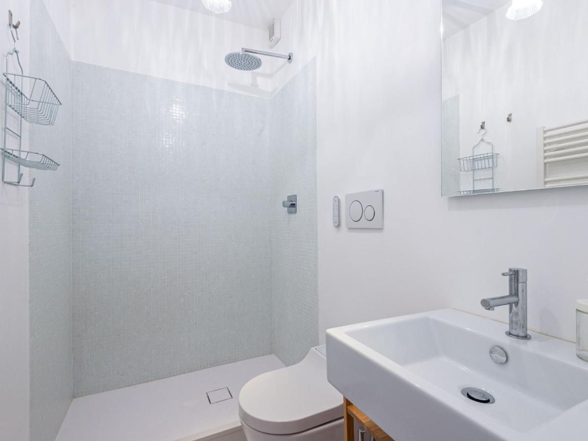 Apartment Trastevere Mantellate By Interhome
